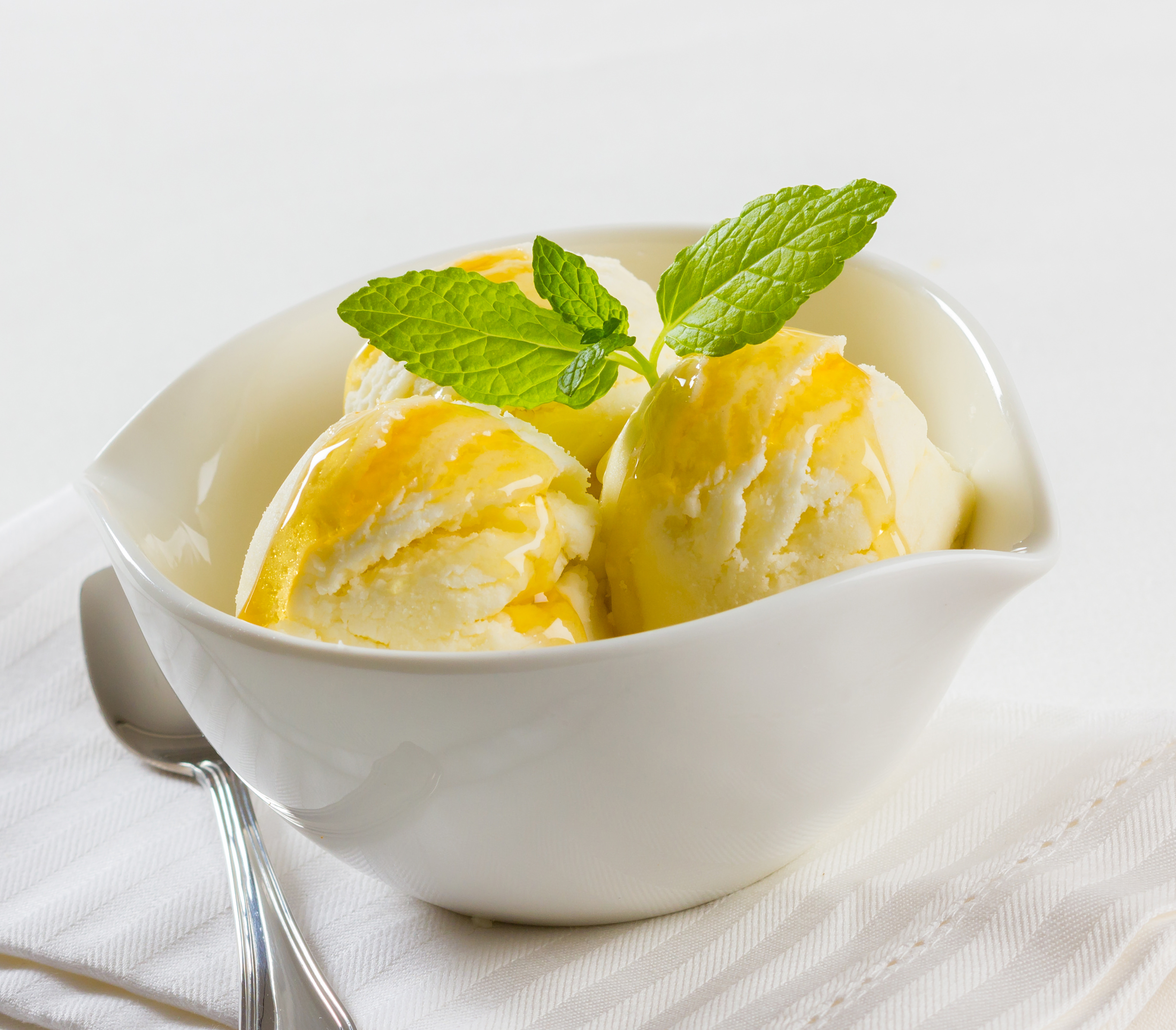 Recipe for Greek Style Honey Ice Cream