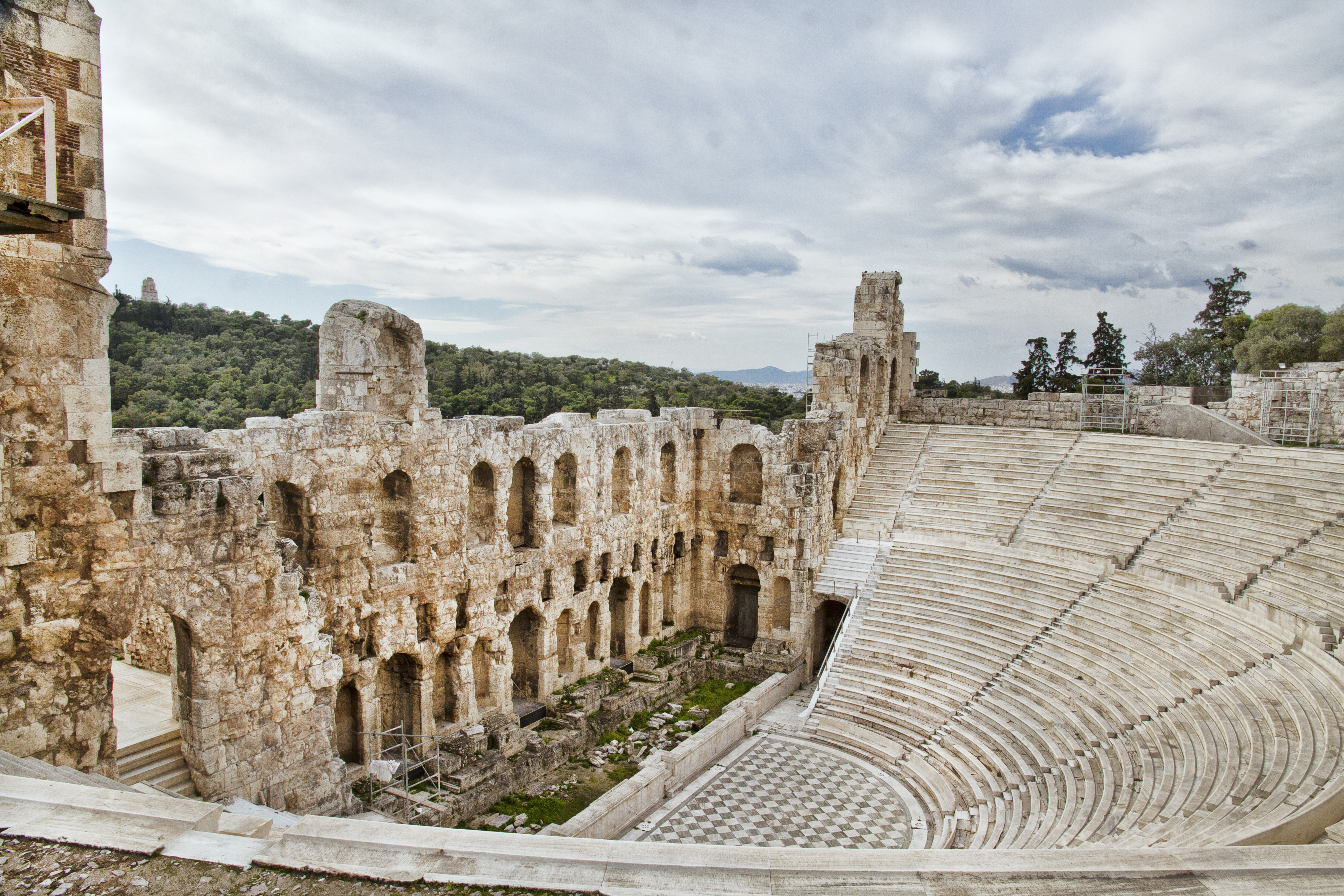 traditional greek theatre