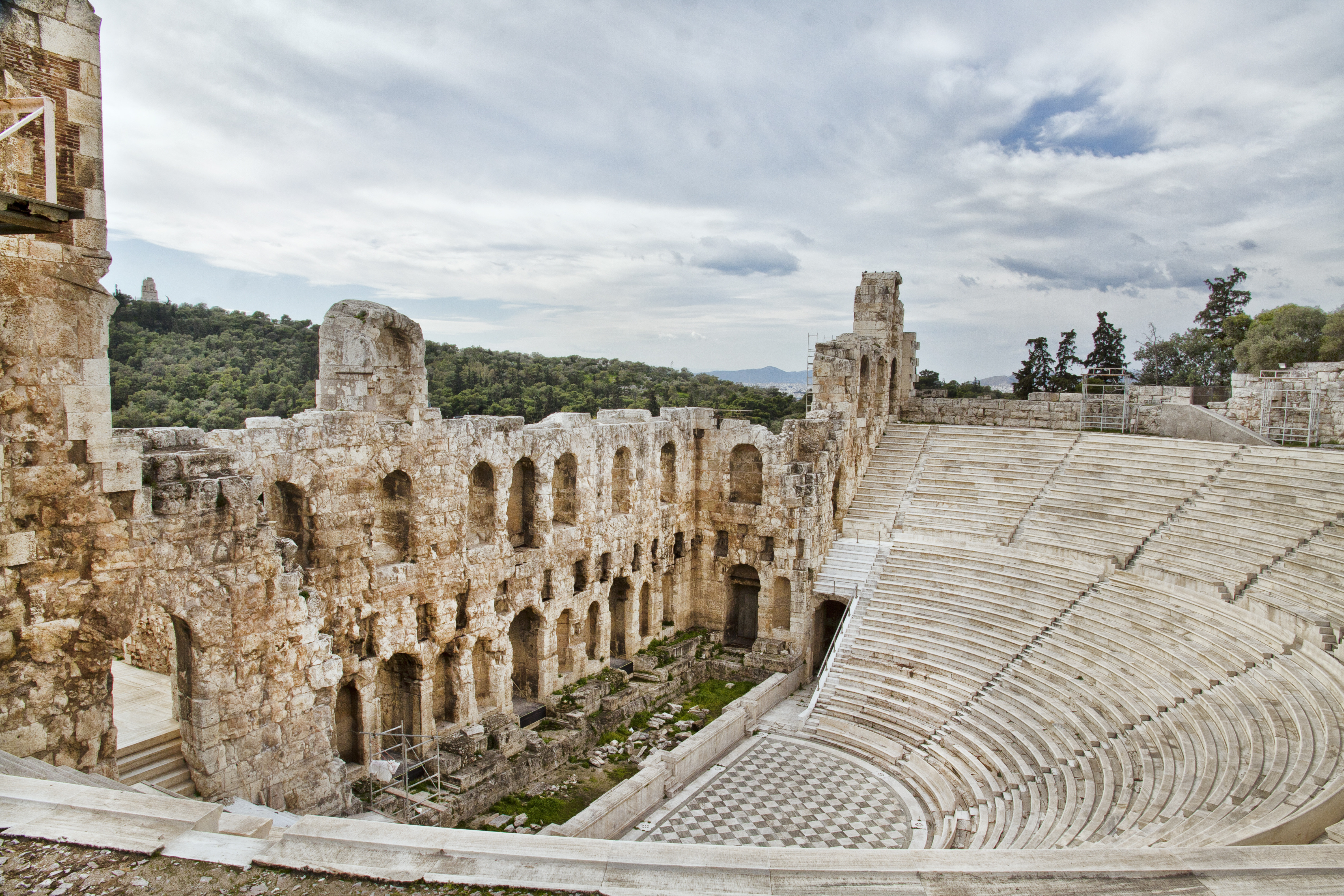 traditional greek theatre